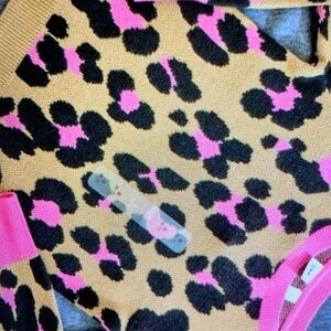 Comfortable colorful leopard print sweater